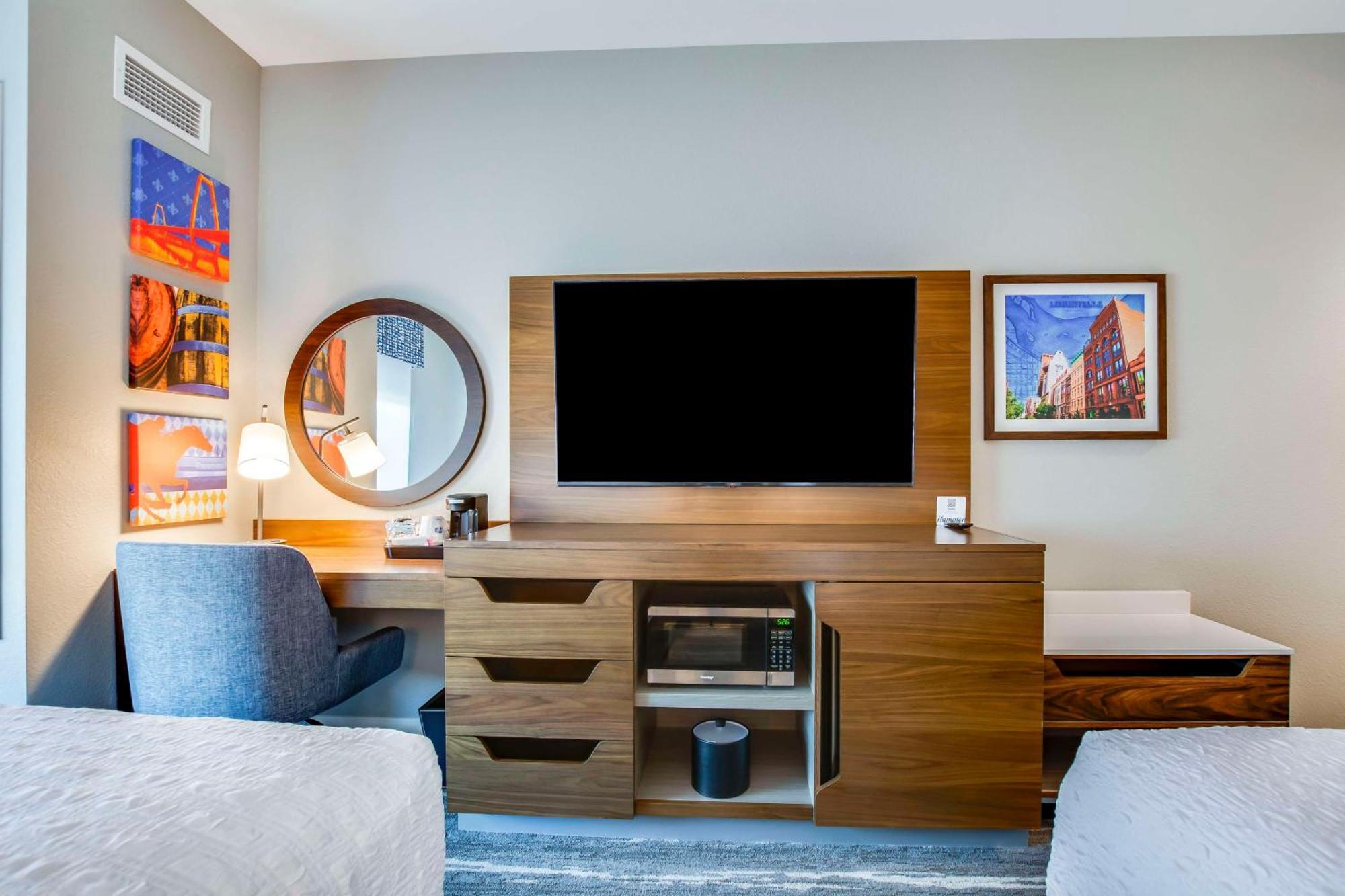 Hampton Inn & Suites By Hilton Louisville East Oxmoor ภายนอก รูปภาพ