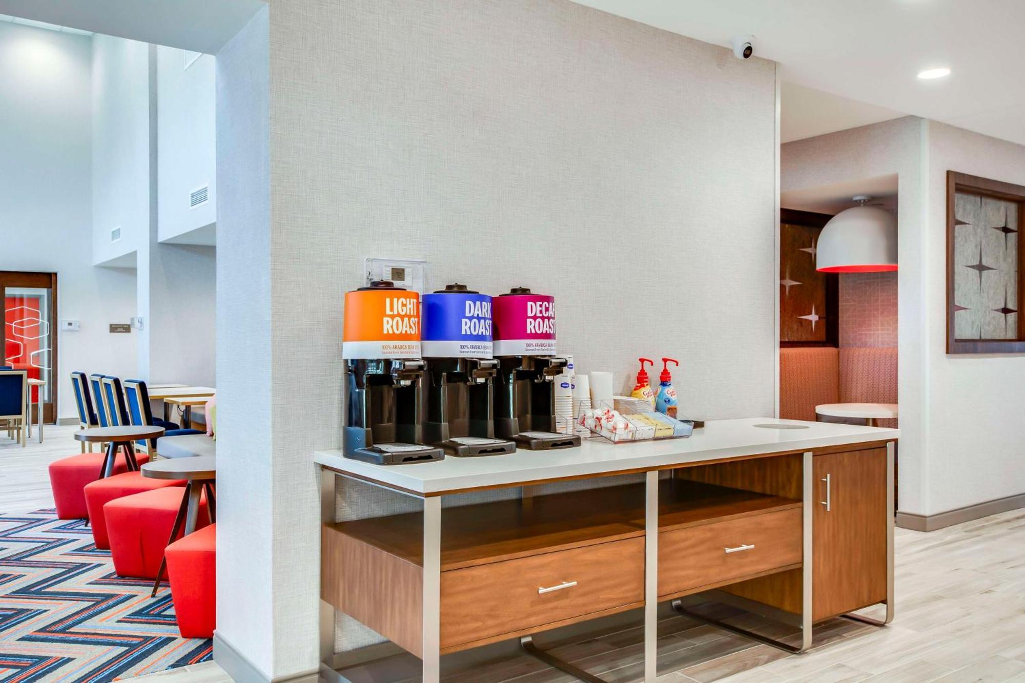 Hampton Inn & Suites By Hilton Louisville East Oxmoor ภายนอก รูปภาพ