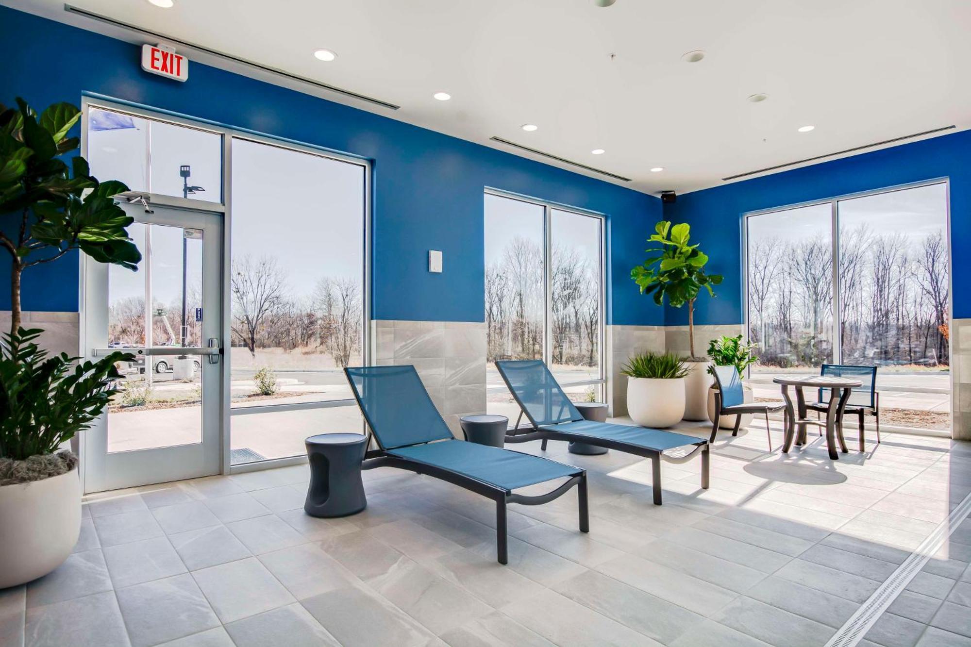 Hampton Inn & Suites By Hilton Louisville East Oxmoor ภายนอก รูปภาพ