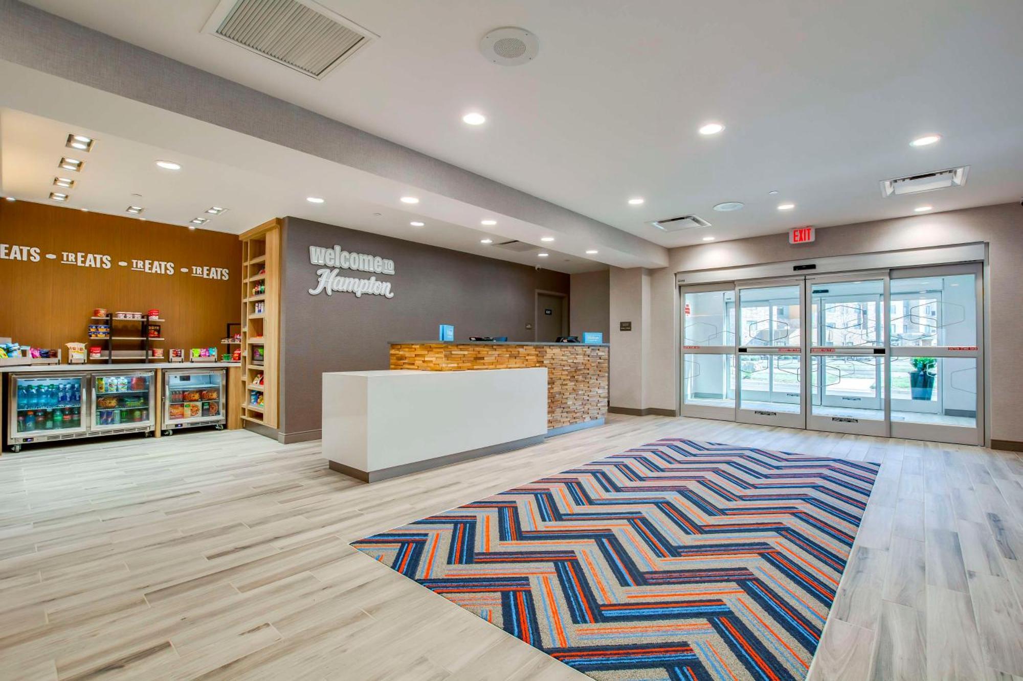 Hampton Inn & Suites By Hilton Louisville East Oxmoor ภายนอก รูปภาพ